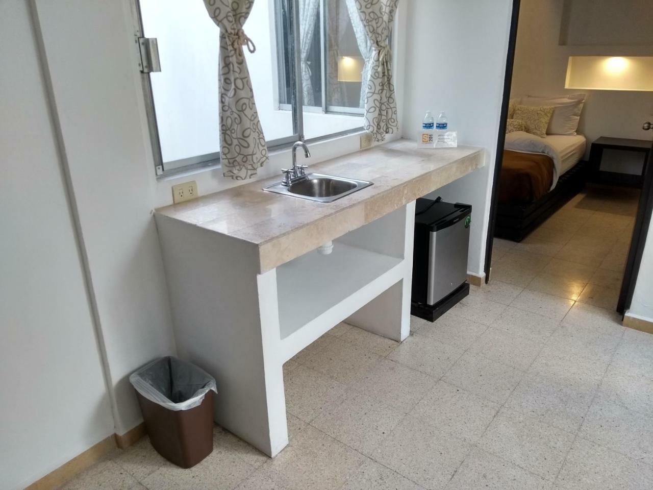 Suites 201 Puebla Buitenkant foto